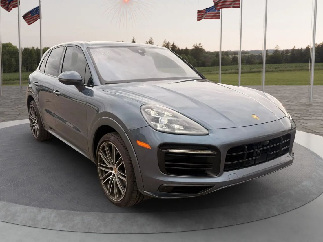 2019 PORSCHE Cayenne