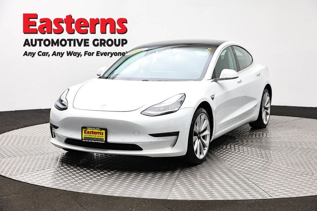 2019 TESLA Model 3