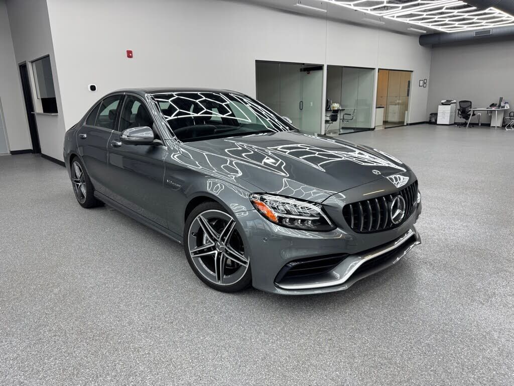 2019 MERCEDES-BENZ C-Class