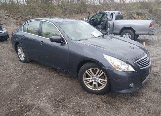 2012 INFINITI G37