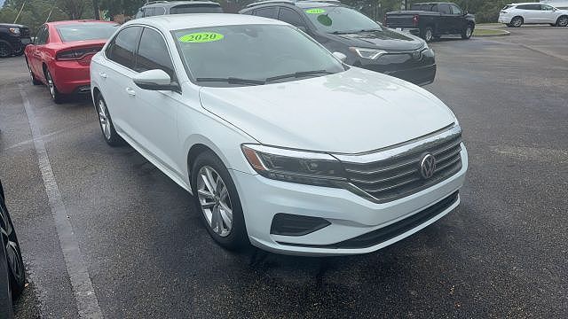 2020 VOLKSWAGEN Passat