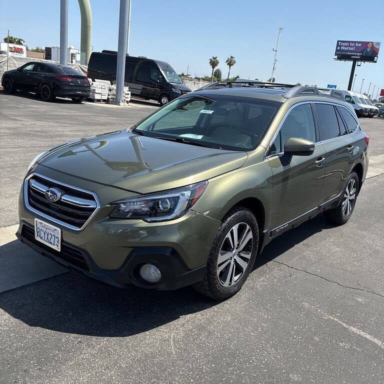 2018 SUBARU Outback