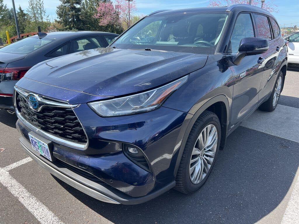 2021 TOYOTA Highlander