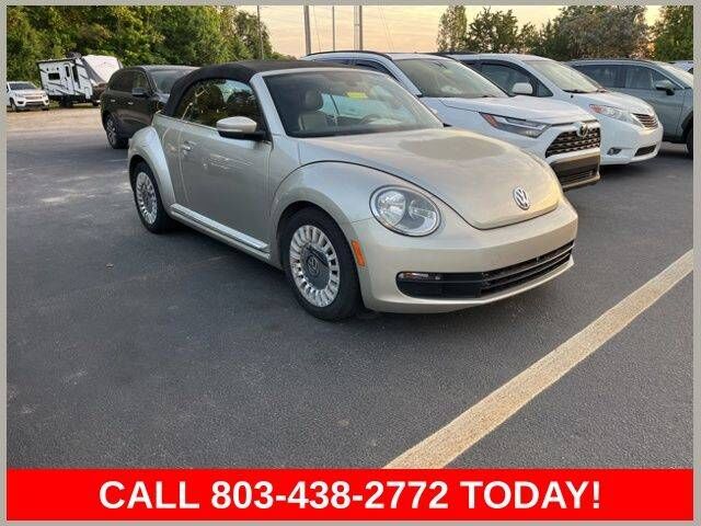 2016 VOLKSWAGEN Beetle