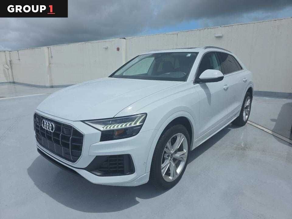 2023 AUDI Q8