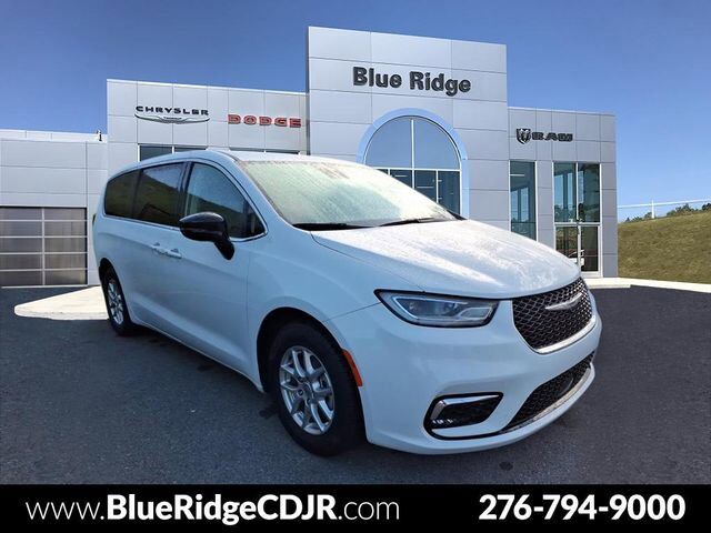 2024 CHRYSLER Pacifica