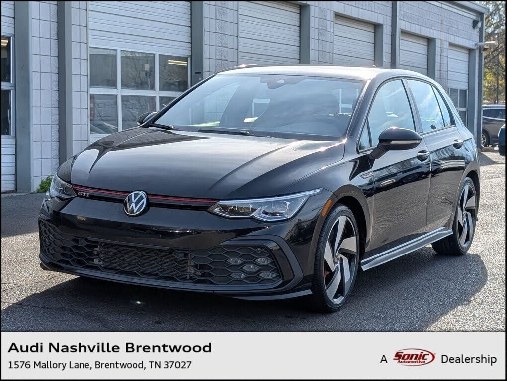 2024 VOLKSWAGEN Golf GTI