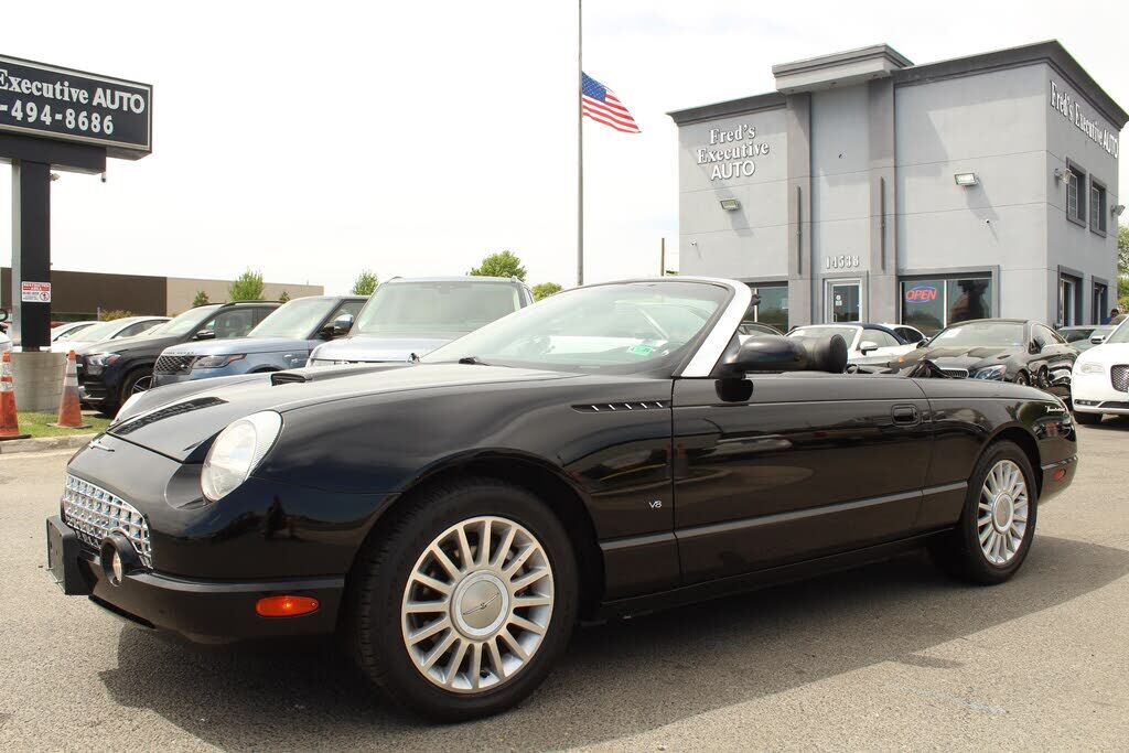 2004 FORD Thunderbird