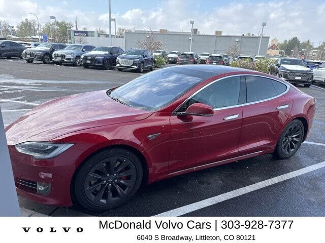 2016 TESLA Model S