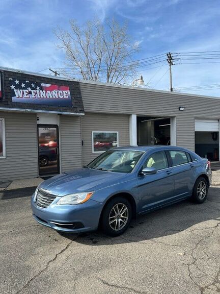 2011 CHRYSLER 200