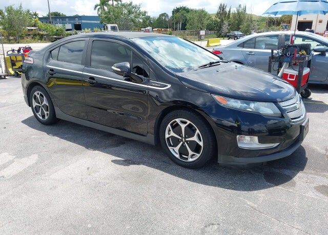 2014 CHEVROLET Volt