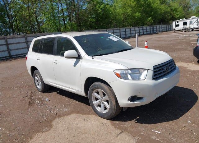 2010 TOYOTA Highlander