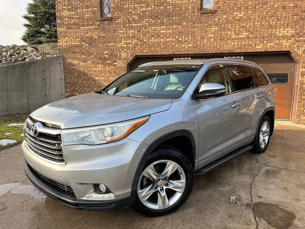 2014 TOYOTA Highlander