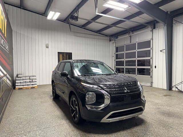 2024 MITSUBISHI Outlander