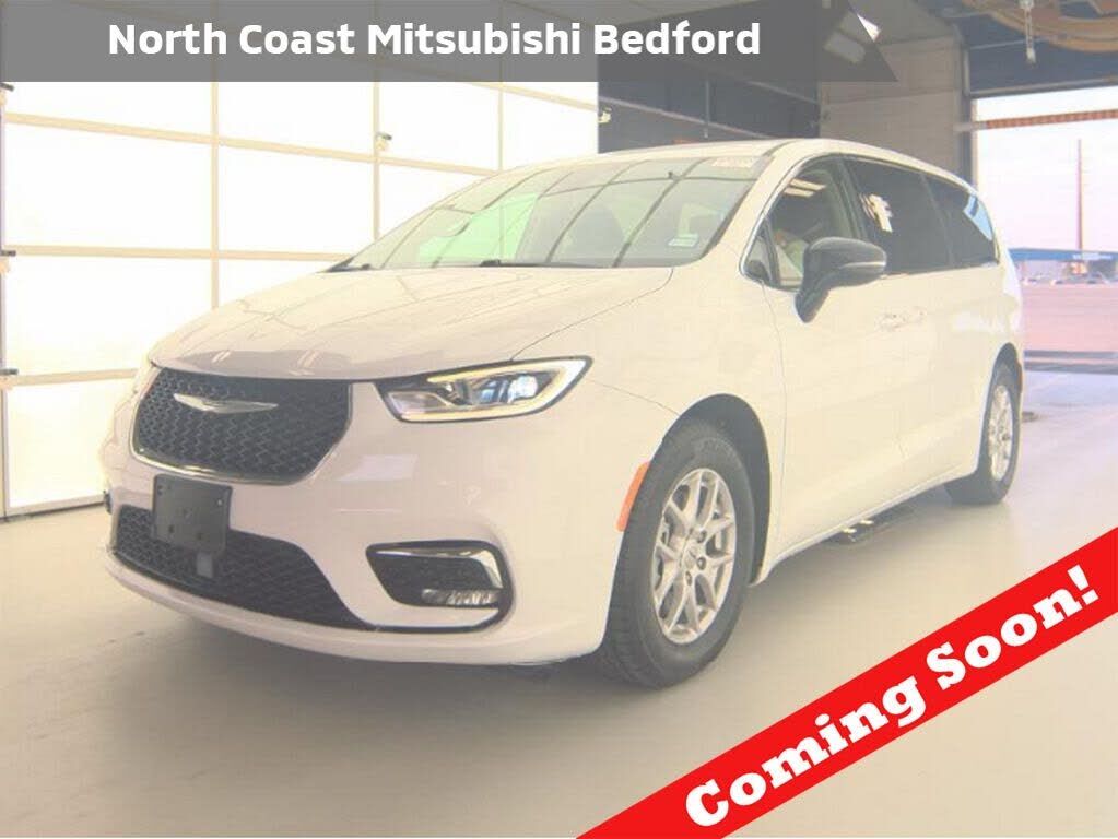 2024 CHRYSLER Pacifica