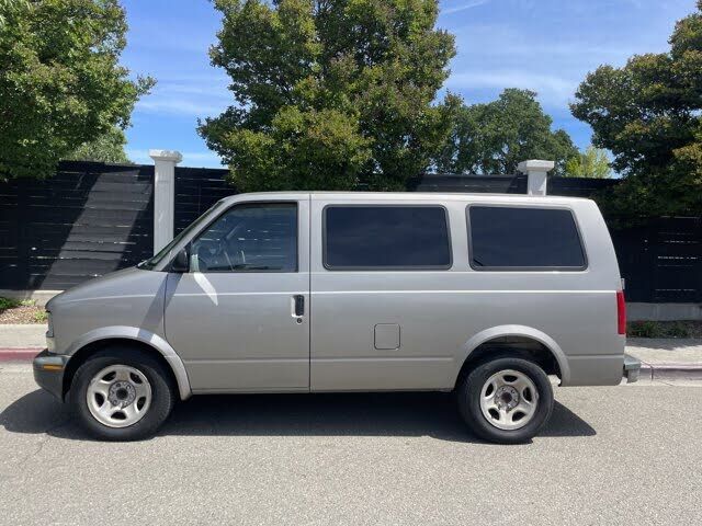 2003 CHEVROLET Astro Van