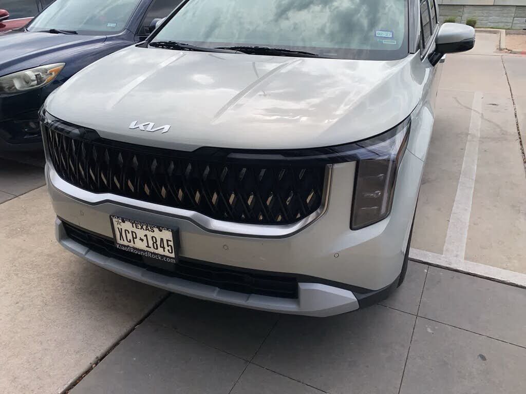 2025 KIA Carnival