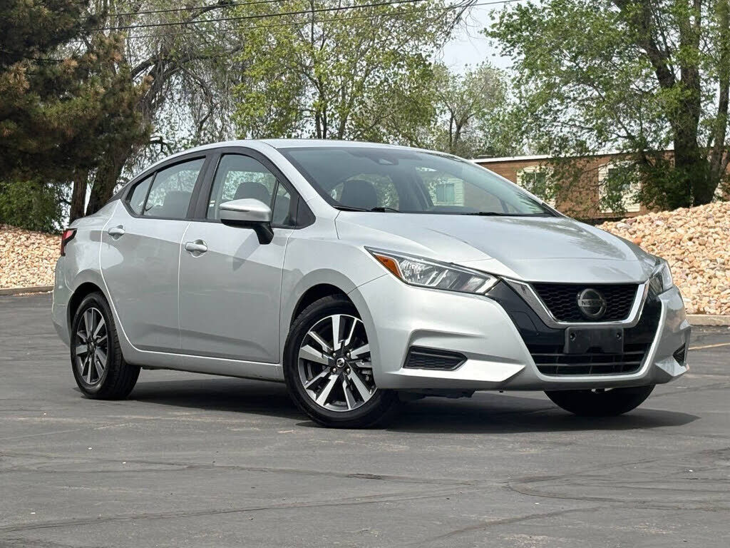 2020 NISSAN Versa