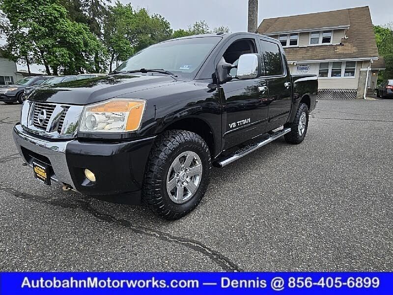 2013 NISSAN Titan
