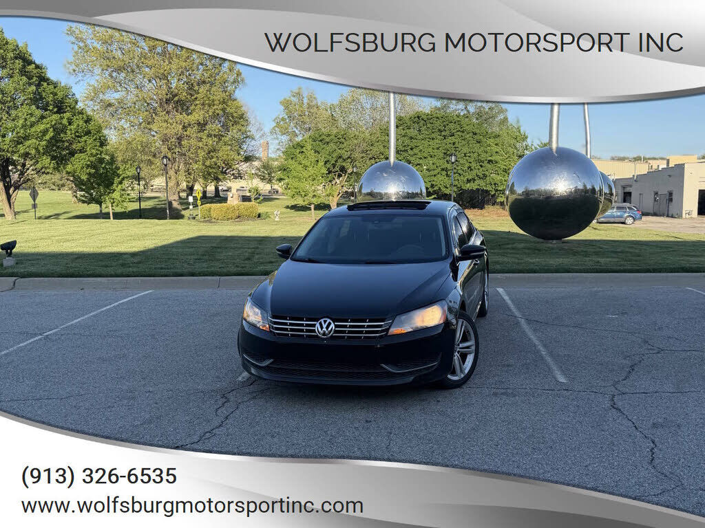 2014 VOLKSWAGEN Passat