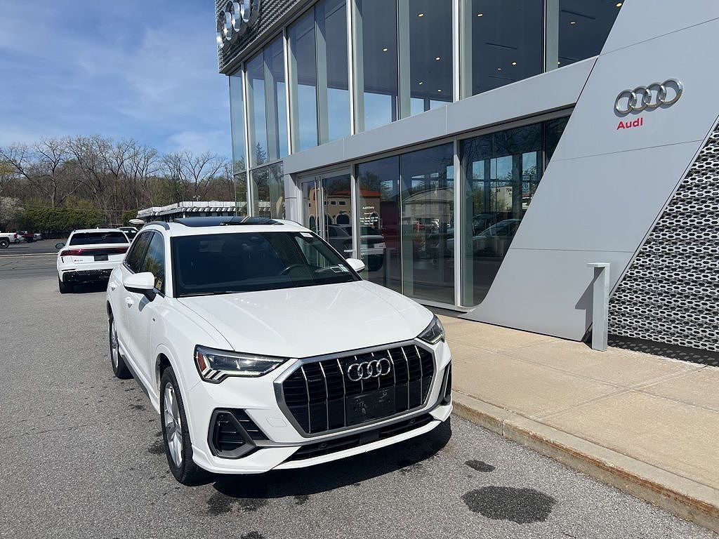 2021 AUDI Q3