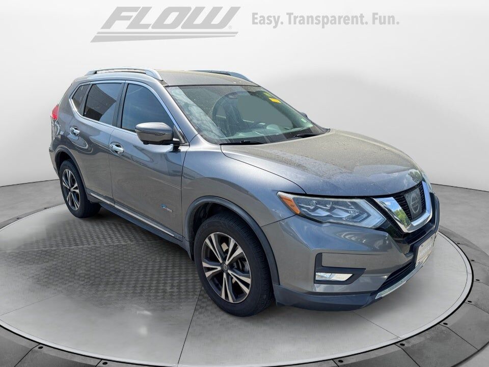 2017 NISSAN Rogue