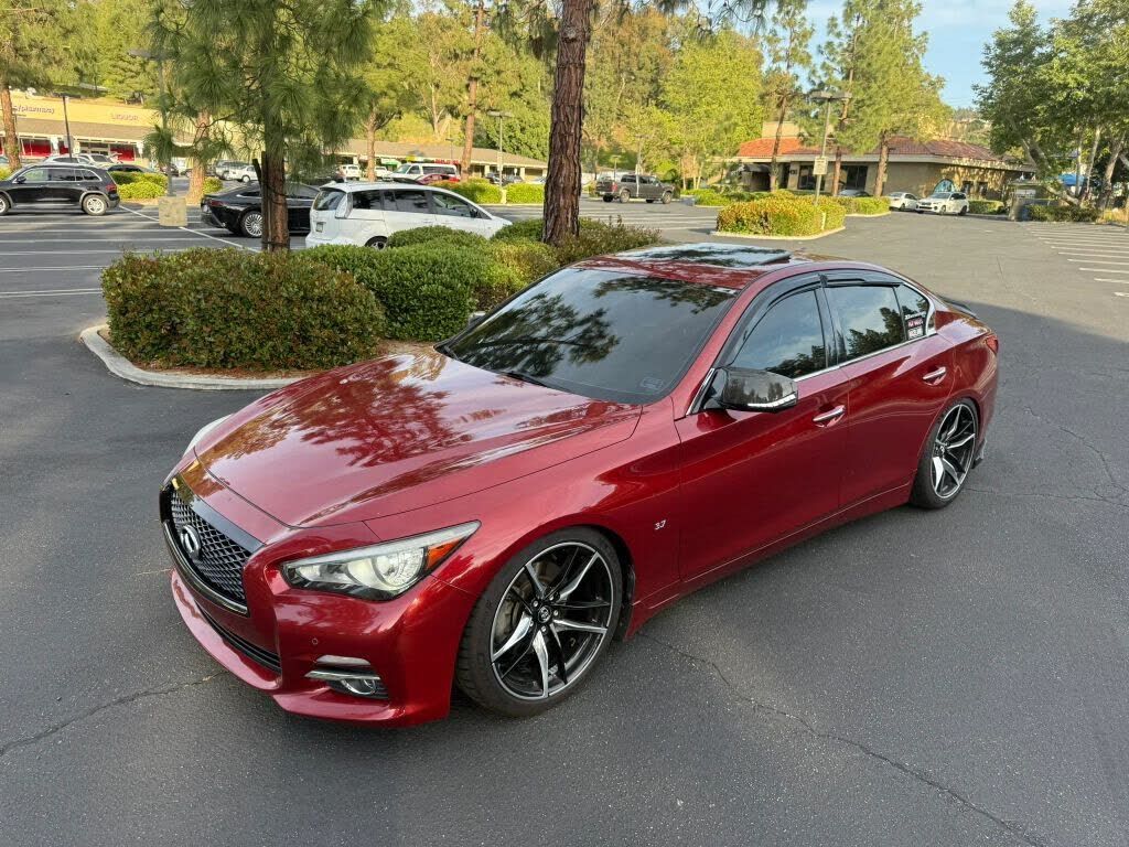 2014 INFINITI Q50