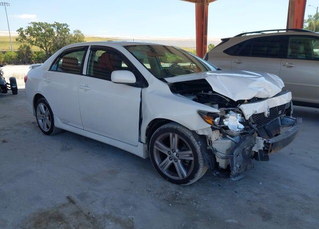 2010 TOYOTA Corolla