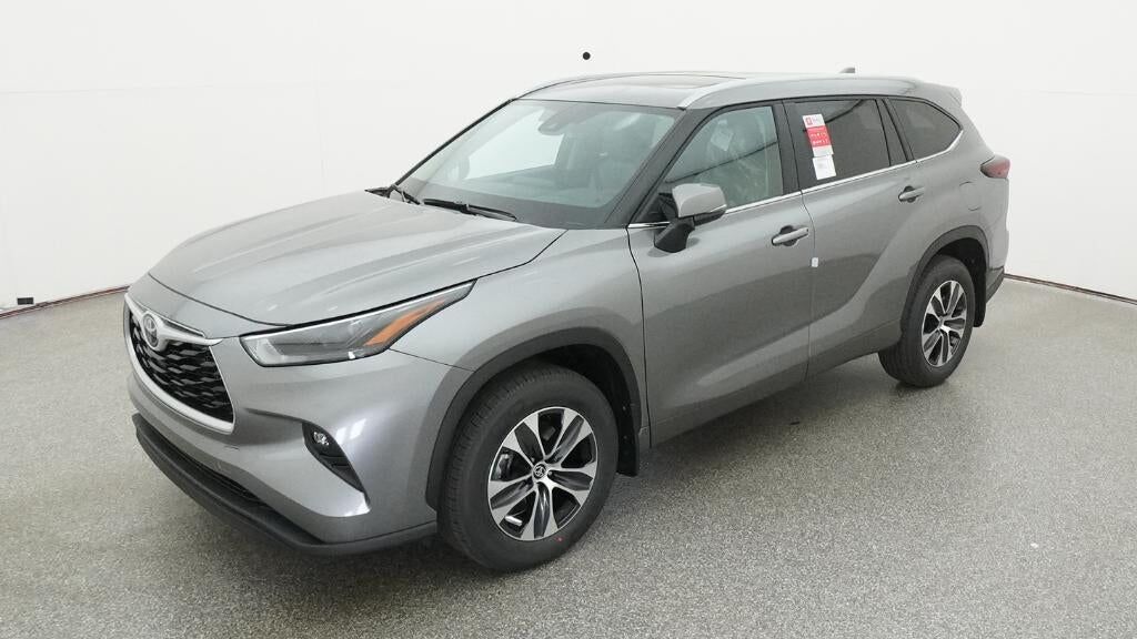 2026 TOYOTA Highlander