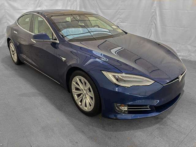 2017 TESLA Model S