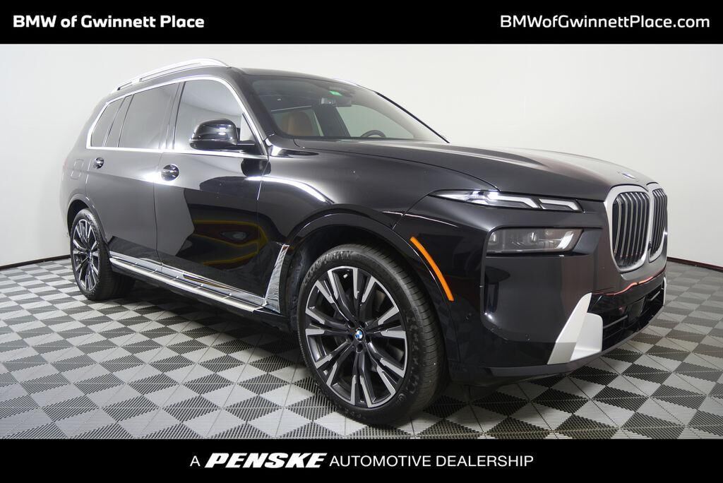 2023 BMW X7
