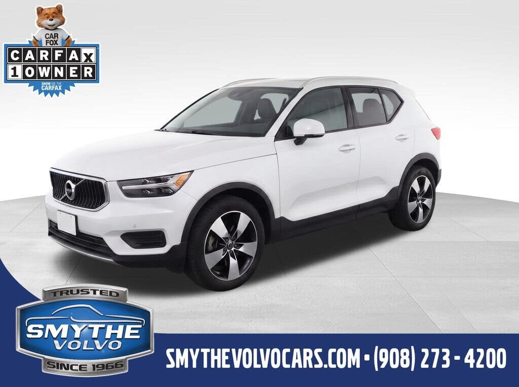 2019 VOLVO XC40