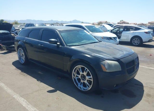 2006 DODGE Magnum
