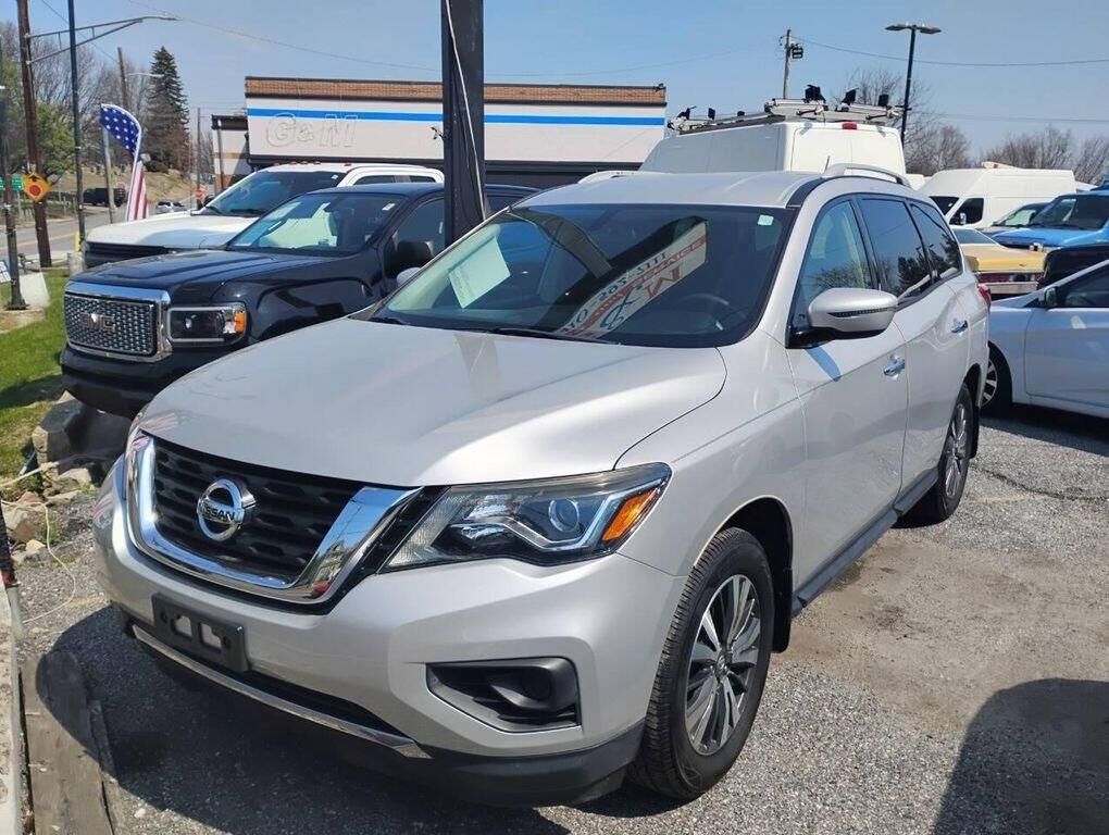 2018 NISSAN Pathfinder