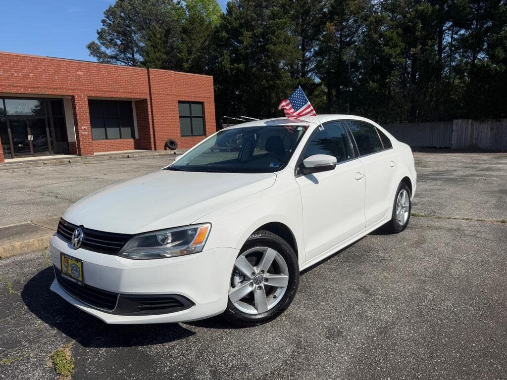 2013 VOLKSWAGEN Jetta