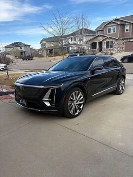 2024 CADILLAC Lyriq