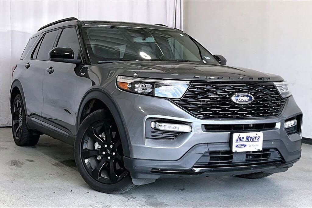 2023 FORD Explorer