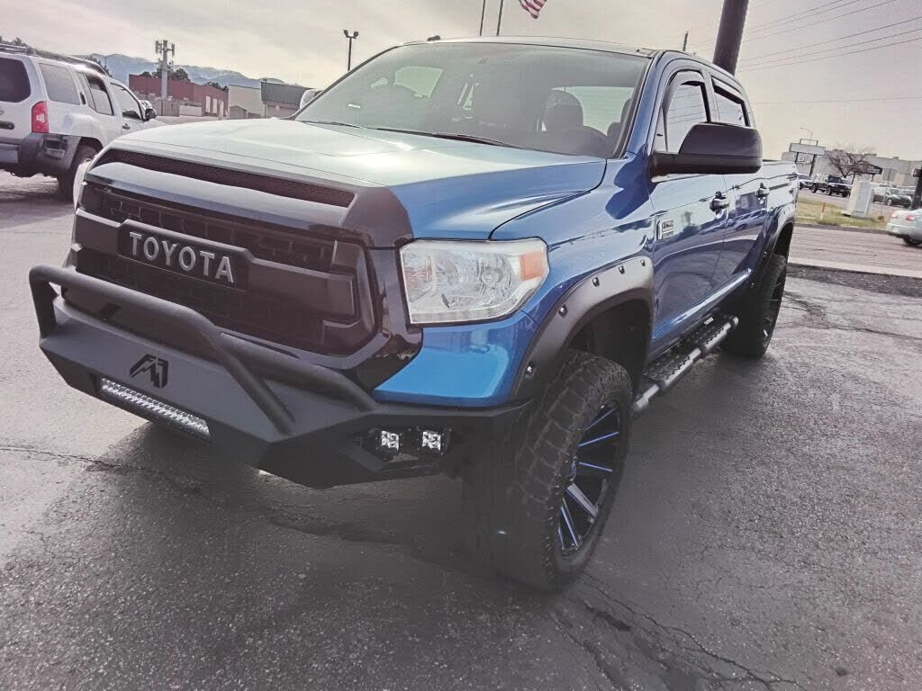 2016 TOYOTA Tundra