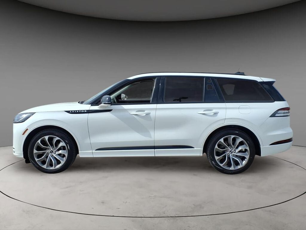 2025 LINCOLN Aviator