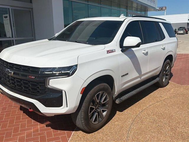 2023 CHEVROLET Tahoe