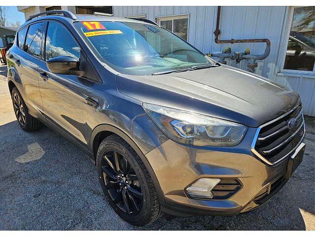2017 FORD Escape