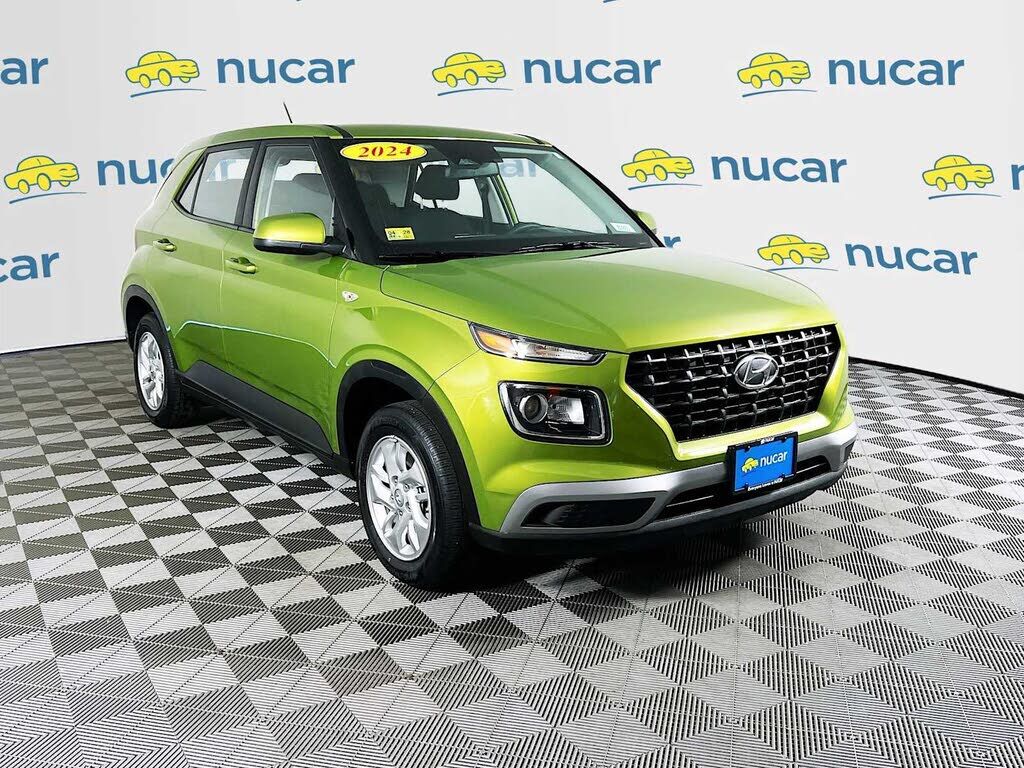 2024 HYUNDAI Venue