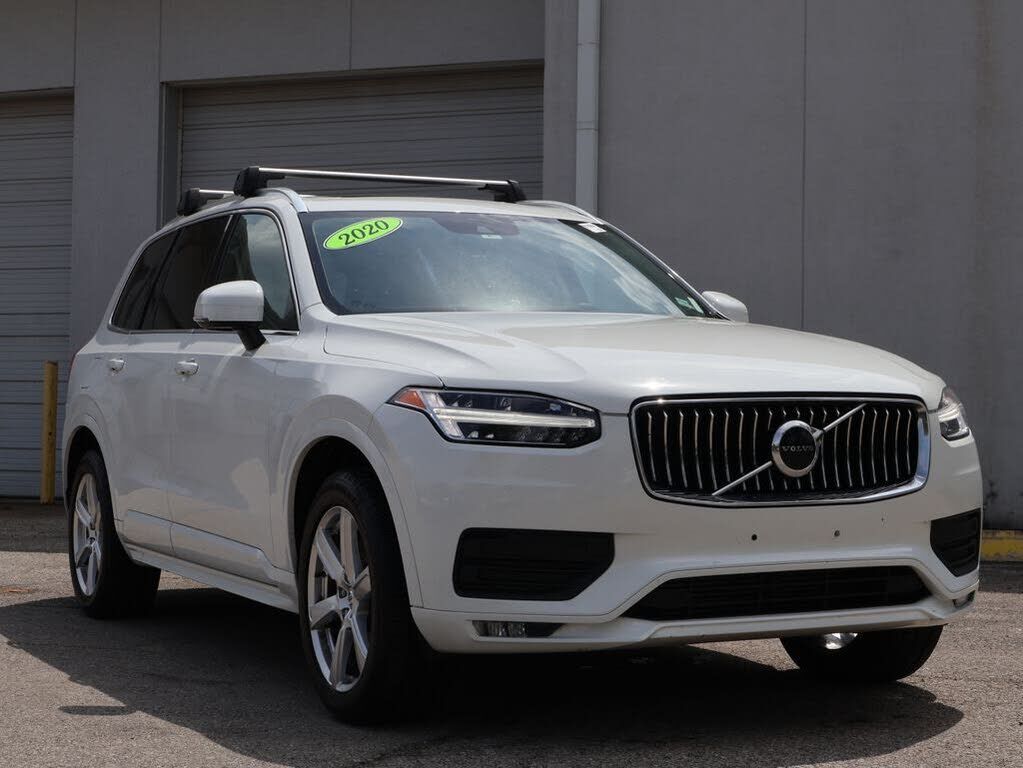 2020 VOLVO XC90