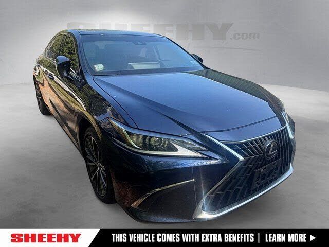 2023 LEXUS ES