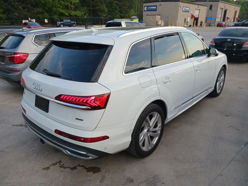 2021 Audi Q7