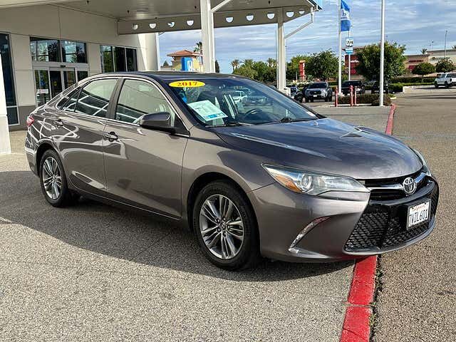 2017 TOYOTA Camry