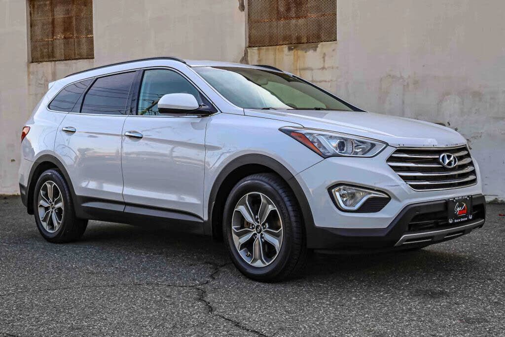 2016 HYUNDAI Santa Fe