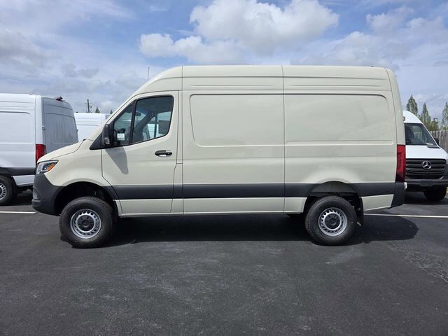 2026 MERCEDES-BENZ Sprinter