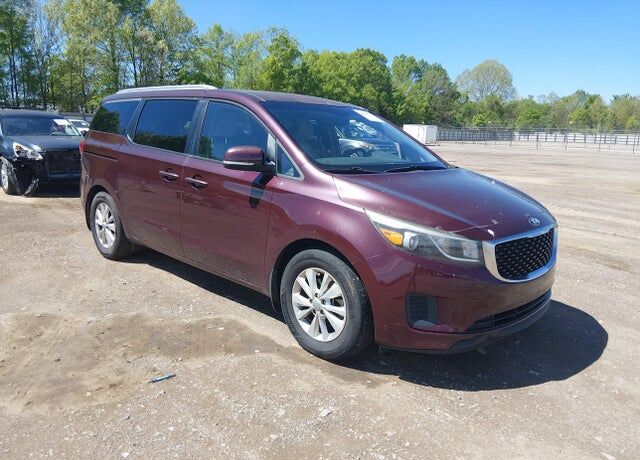 2016 KIA Sedona