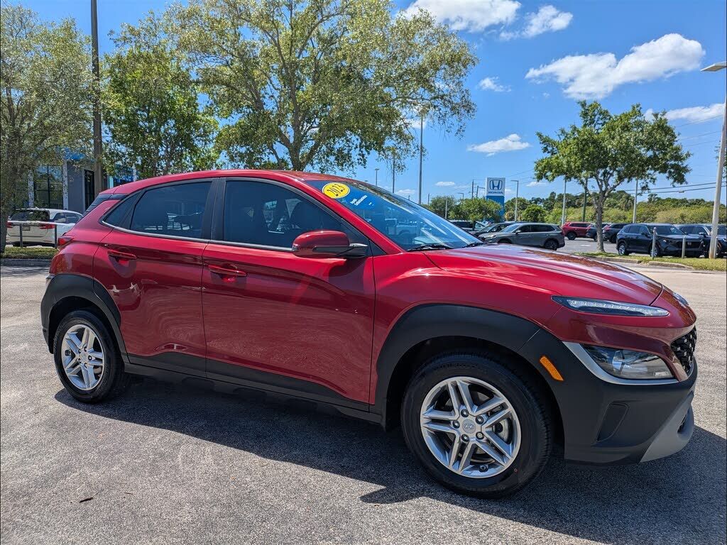 2023 HYUNDAI Kona